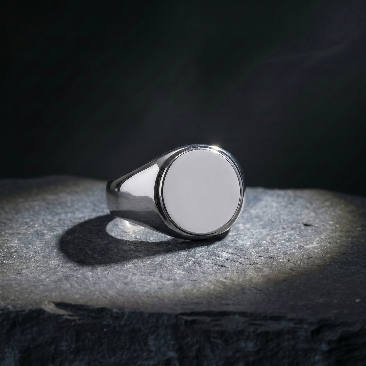 Classic Silver Circle Ring